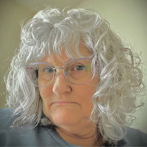 Meet your Posher, Candice